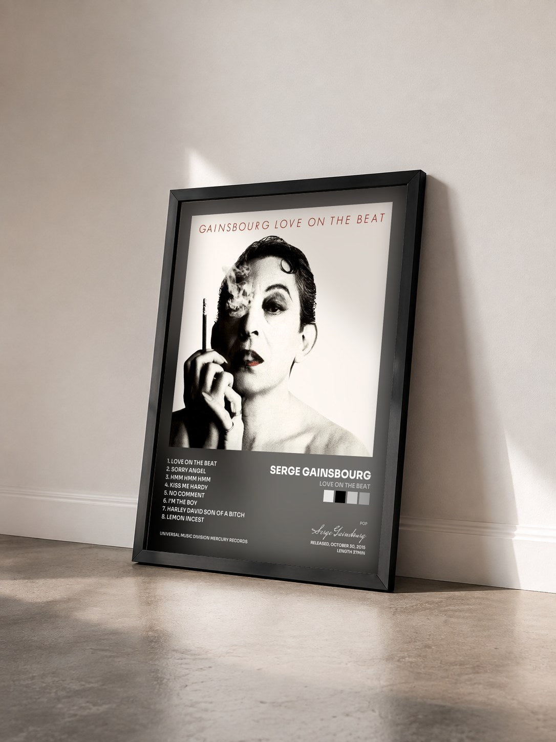 #noir Tableau de l'album Love On The Beat de Serge Gainsbourg vu de trois quarts, cadre noir