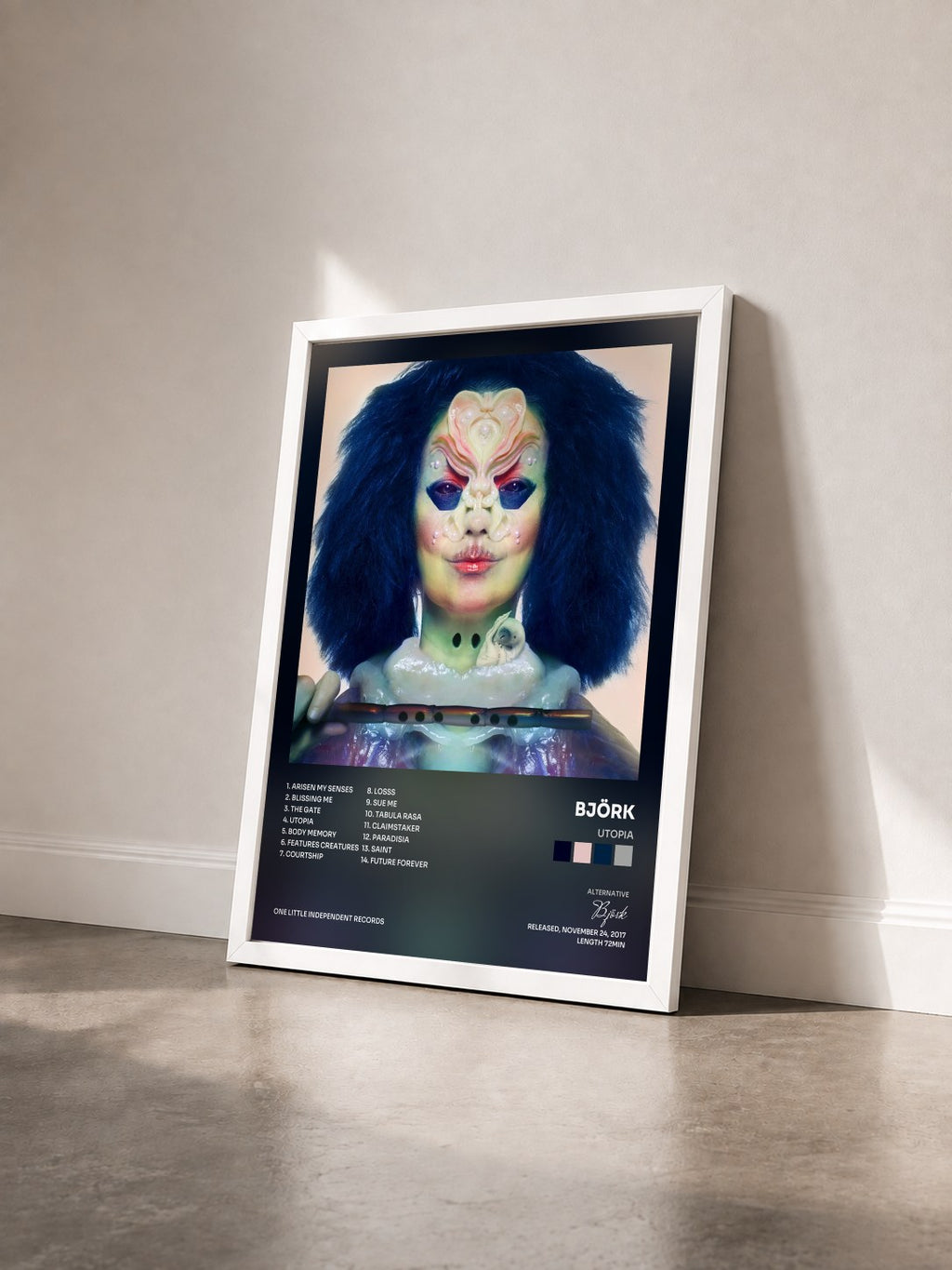 #blanc Tableau de l'album Utopia de Björk vu de trois quarts, cadre blanc