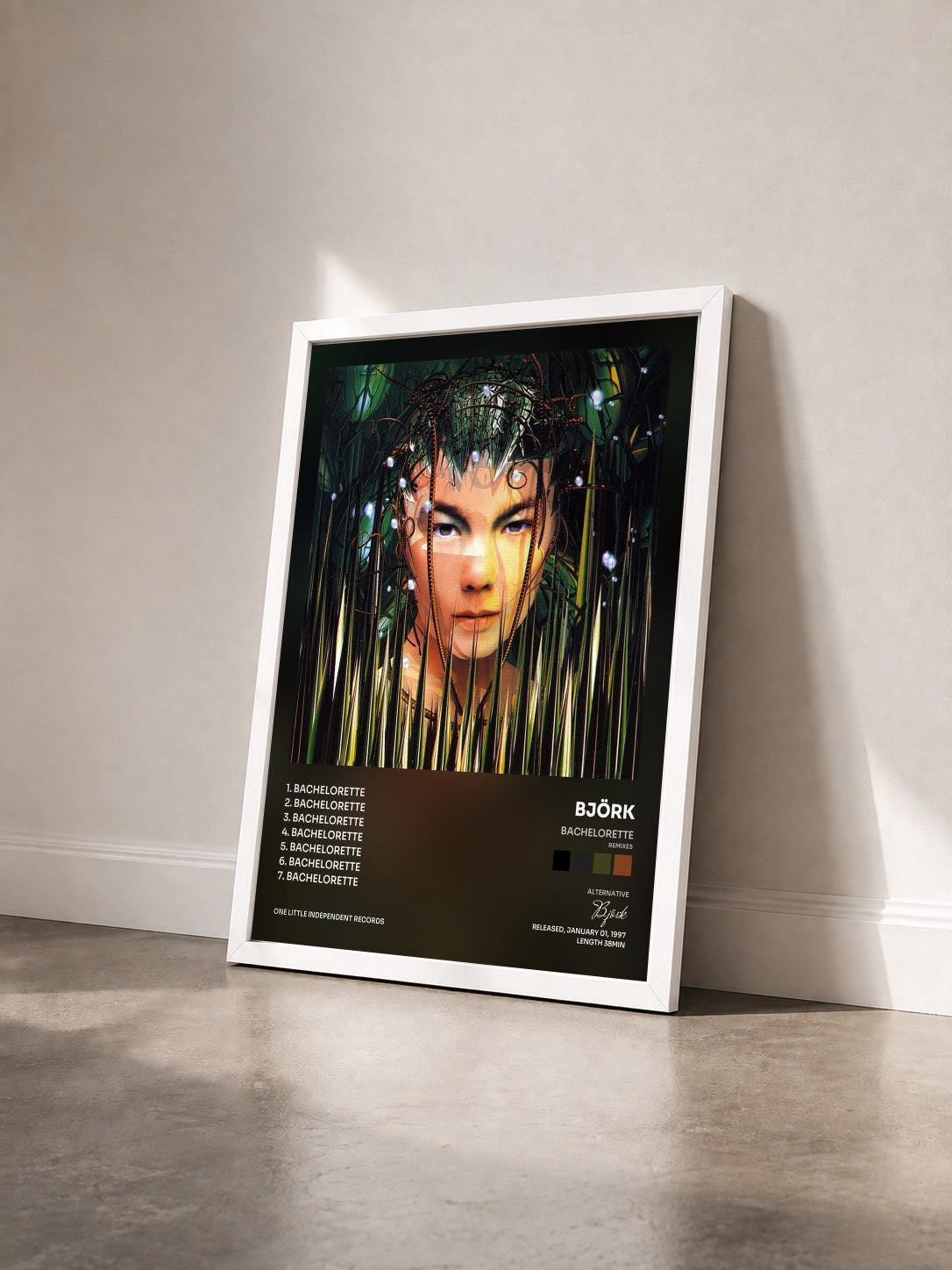 #blanc Tableau de l'album Bachelorette (Remixes) de Björk vu de trois quarts, cadre blanc