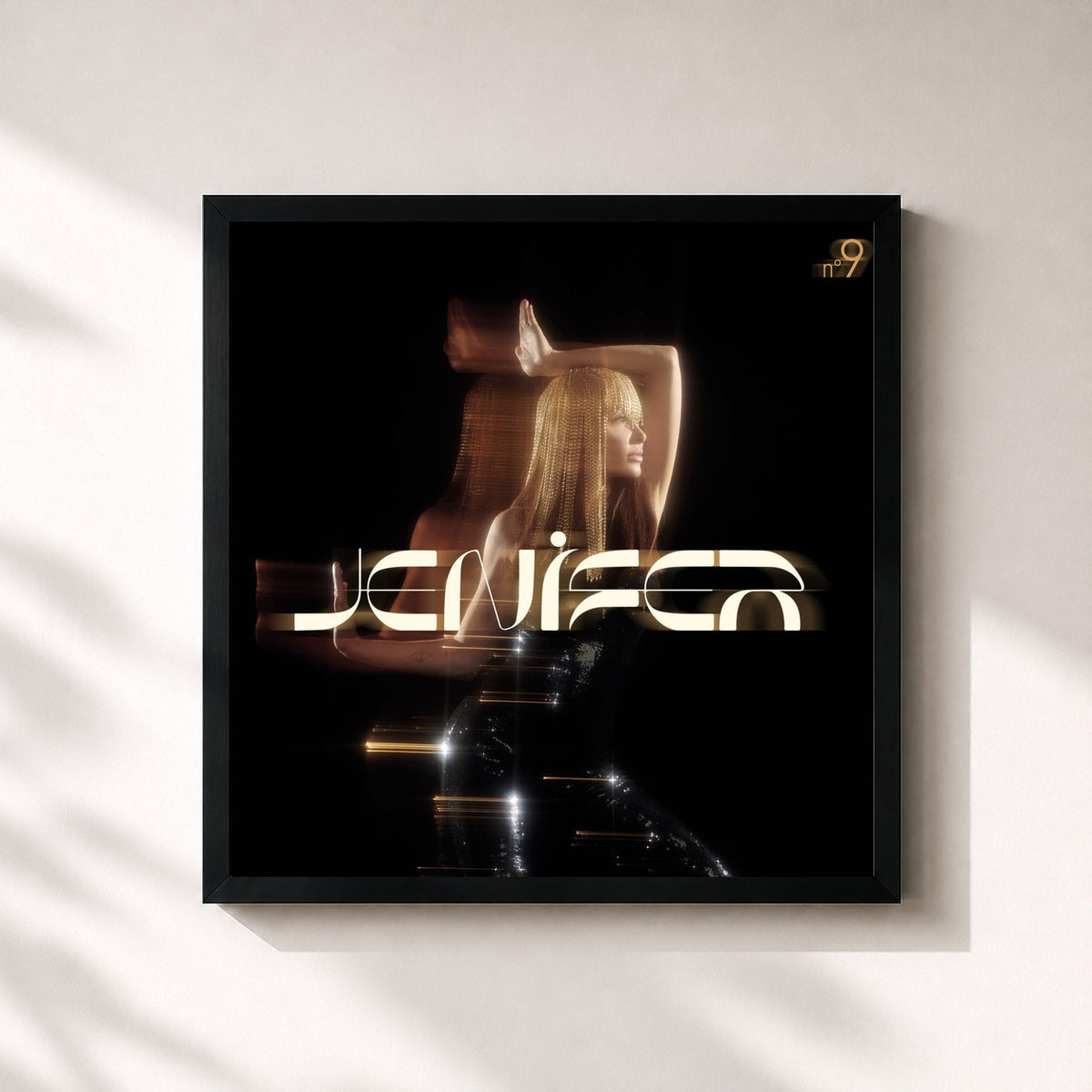 #noir Tableau carré de l'album n°9 de Jenifer, cadre noir 32x32 cm