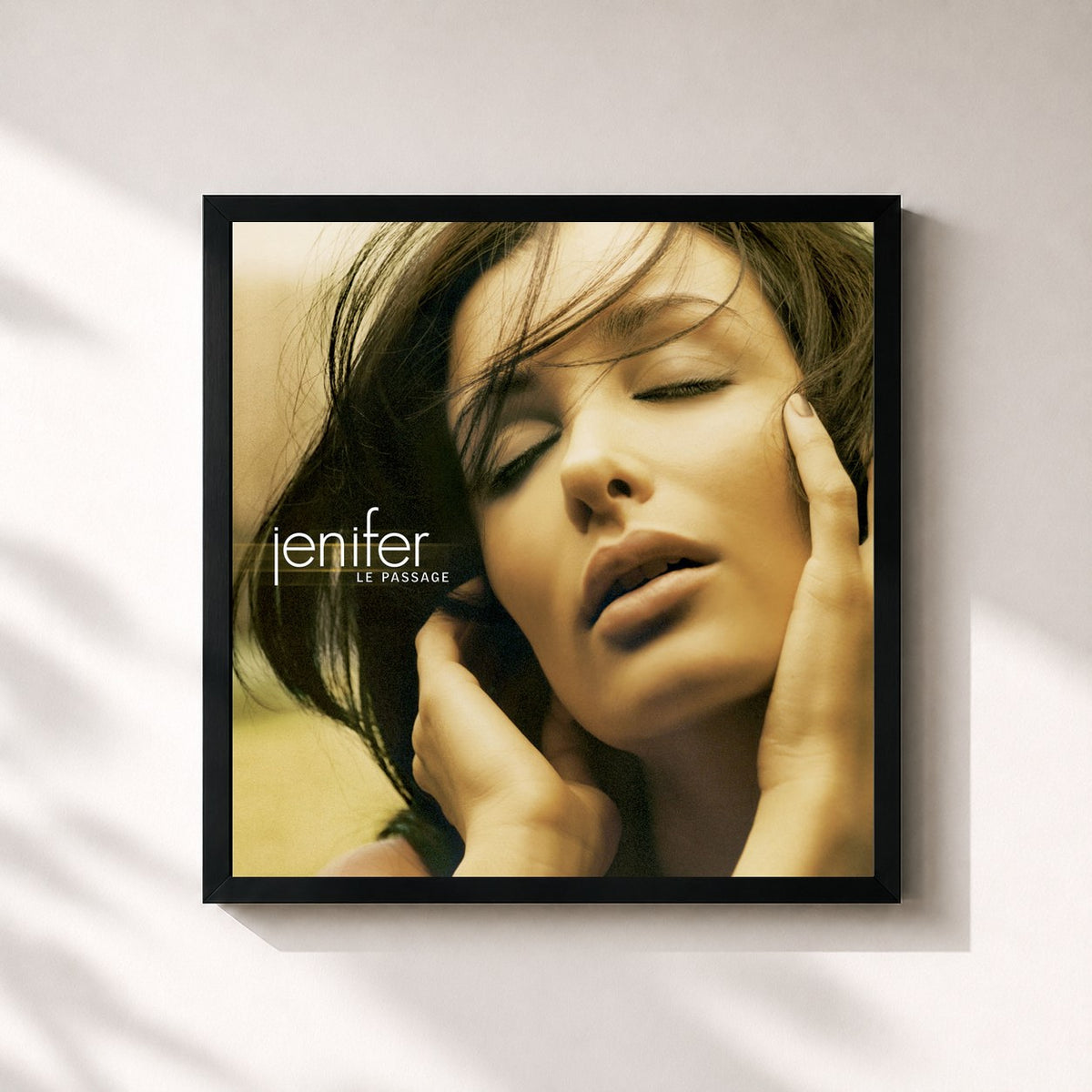 #noir Tableau carré de l'album Le passage de Jenifer, cadre noir 32x32 cm
