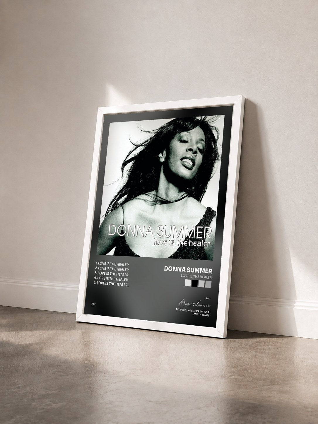 #blanc Tableau de l'album Love Is The Healer de Donna Summer vu de trois quarts, cadre blanc