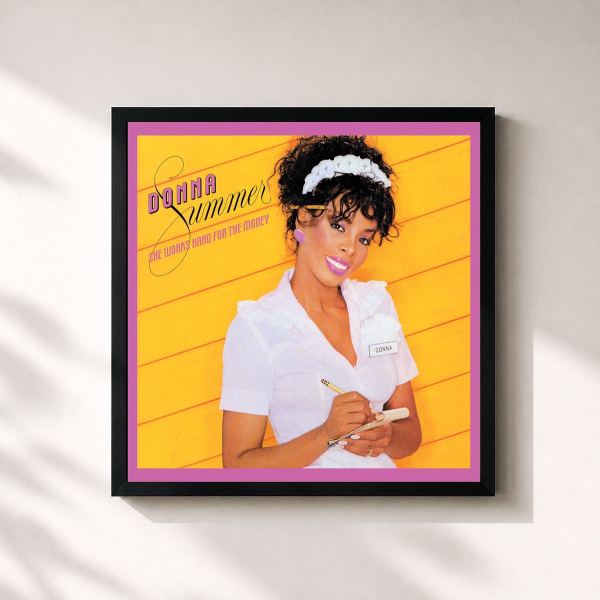 #noir Tableau carré de l'album She Works Hard For The Money (Deluxe Edition) de Donna Summer, cadre noir 32x32 cm