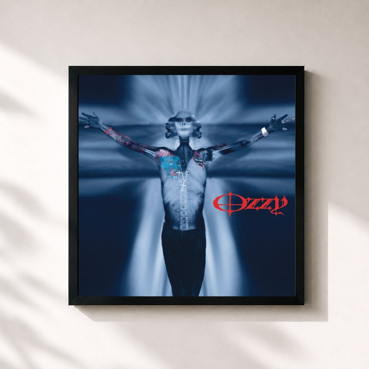 #noir Down To Earth di Ozzy Osbourne in stampa quadrata incorniciata, cornice nera 32x32 cm