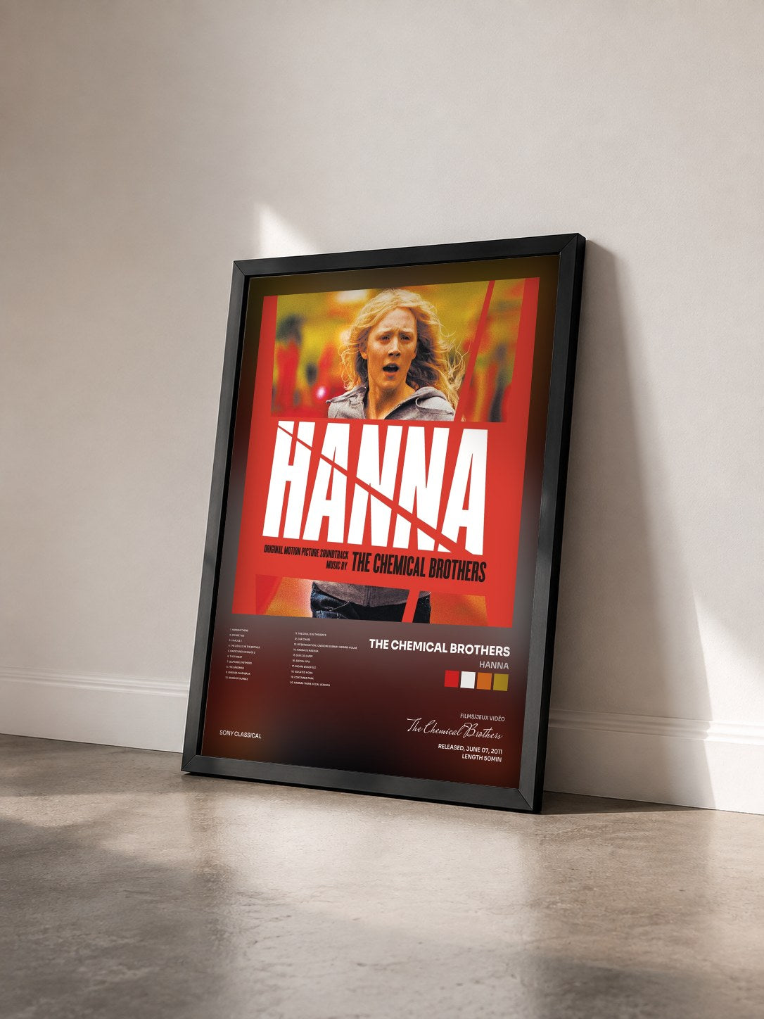 #noir Tableau de l'album Hanna de The Chemical Brothers vu de trois quarts, cadre noir