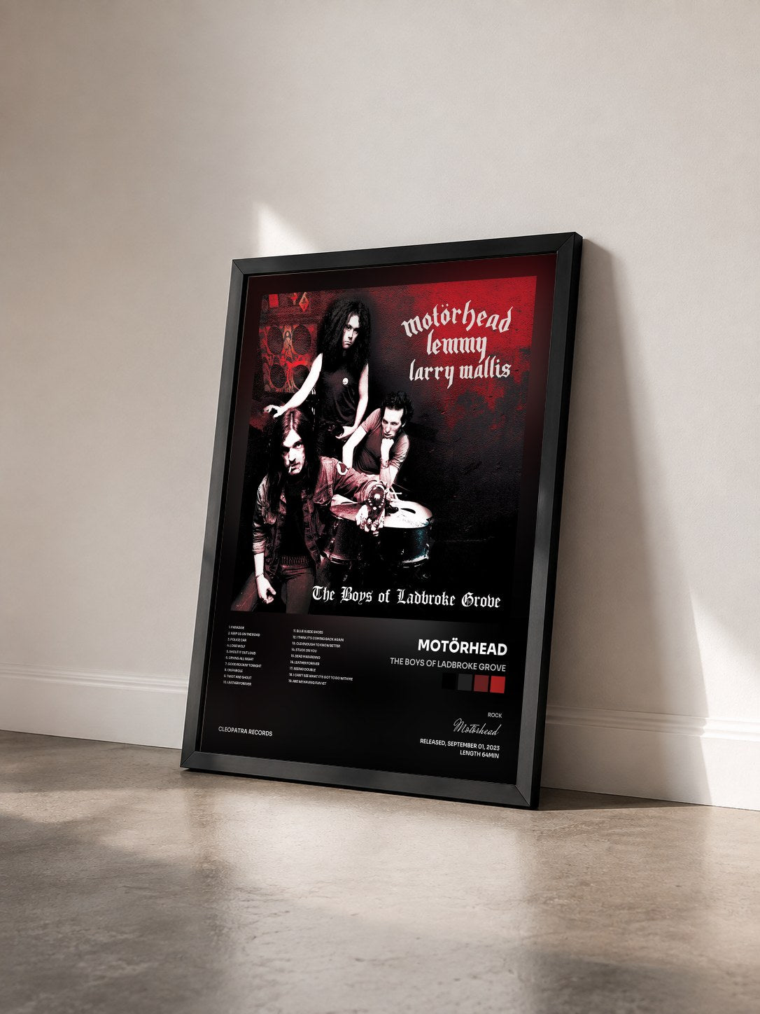 #noir Tableau de l'album The Boys Of Ladbroke Grove de Motörhead vu de trois quarts, cadre noir