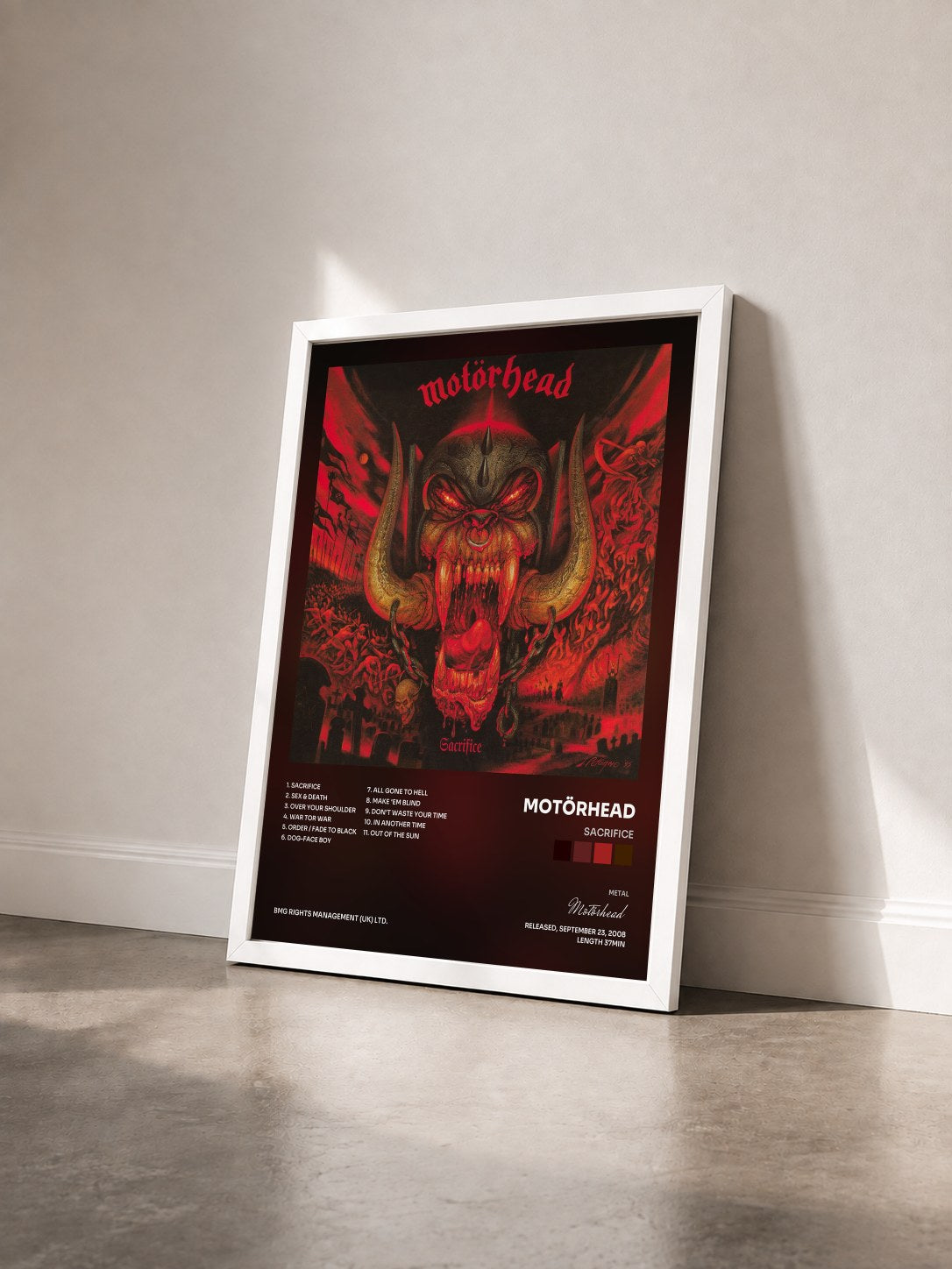#blanc Tableau de l'album Sacrifice de Motörhead vu de trois quarts, cadre blanc