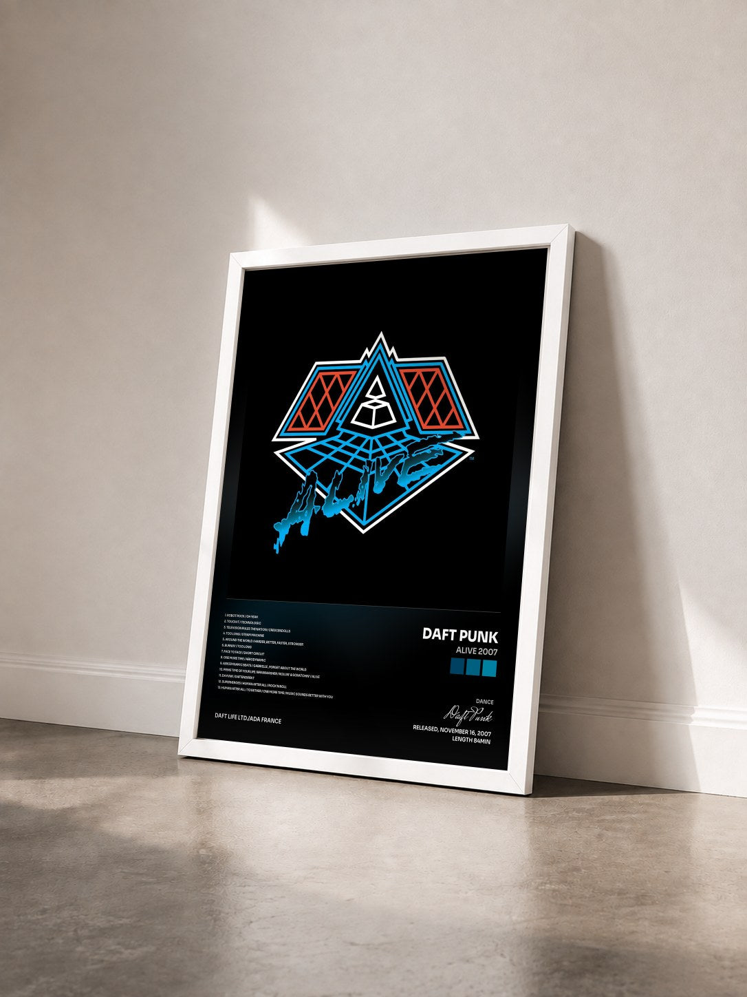 #blanc Tableau de l'album Alive 2007 de Daft Punk vu de trois quarts, cadre blanc