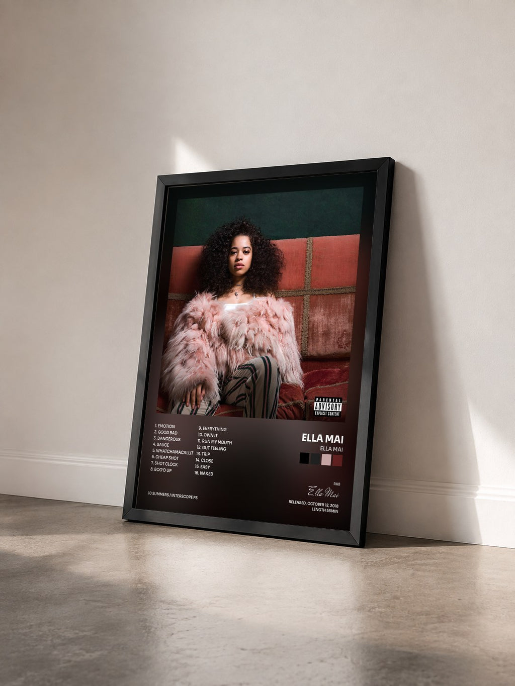#noir Tableau de l'album Ella Mai de Ella Mai vu de trois quarts, cadre noir