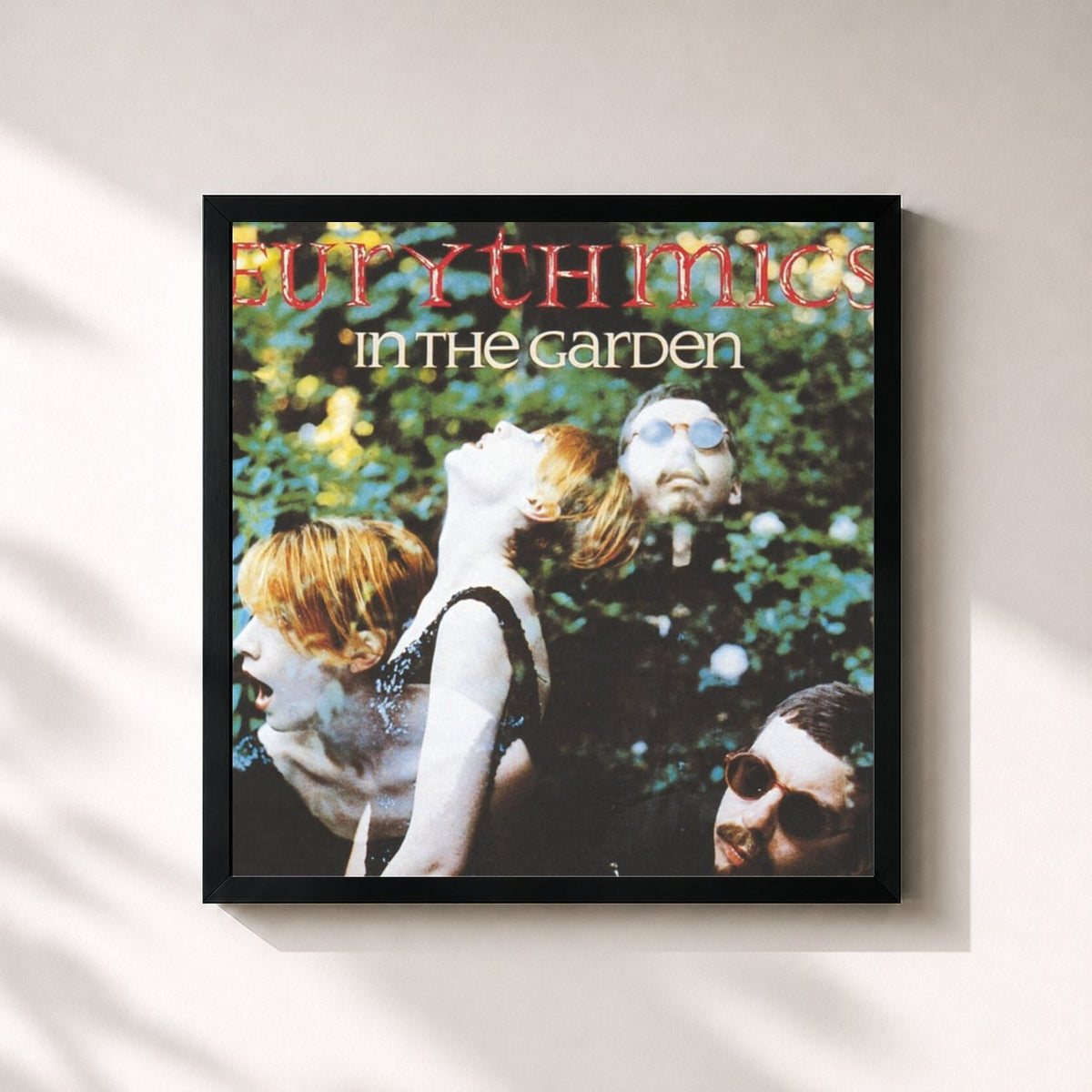 #noir Tableau carré de l'album In The Garden de Eurythmics, cadre noir 32x32 cm