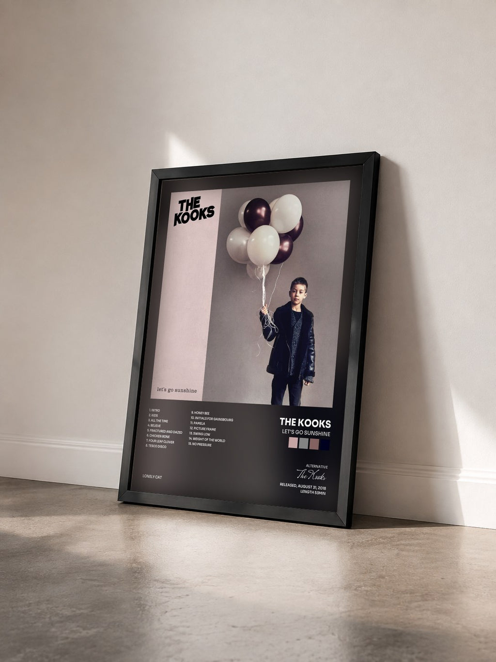 #noir Let's Go Sunshine de The Kooks en lámina enmarcada vista de tres cuartos, marco negro