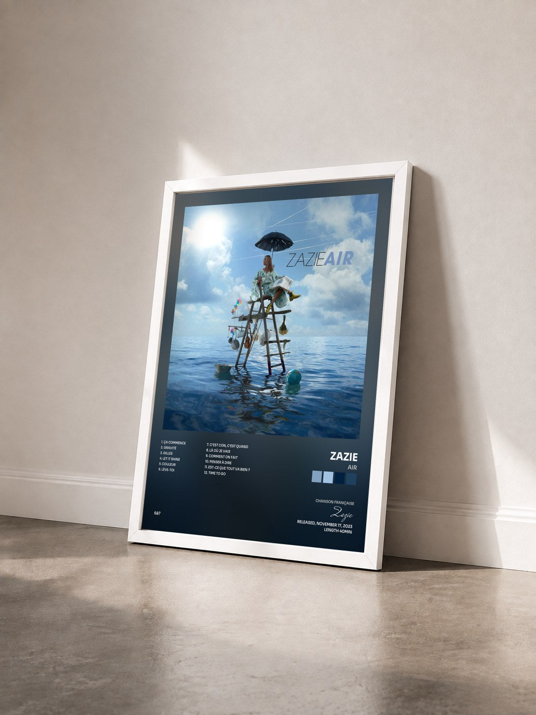 #blanc Tableau de l'album AIR de Zazie vu de trois quarts, cadre blanc