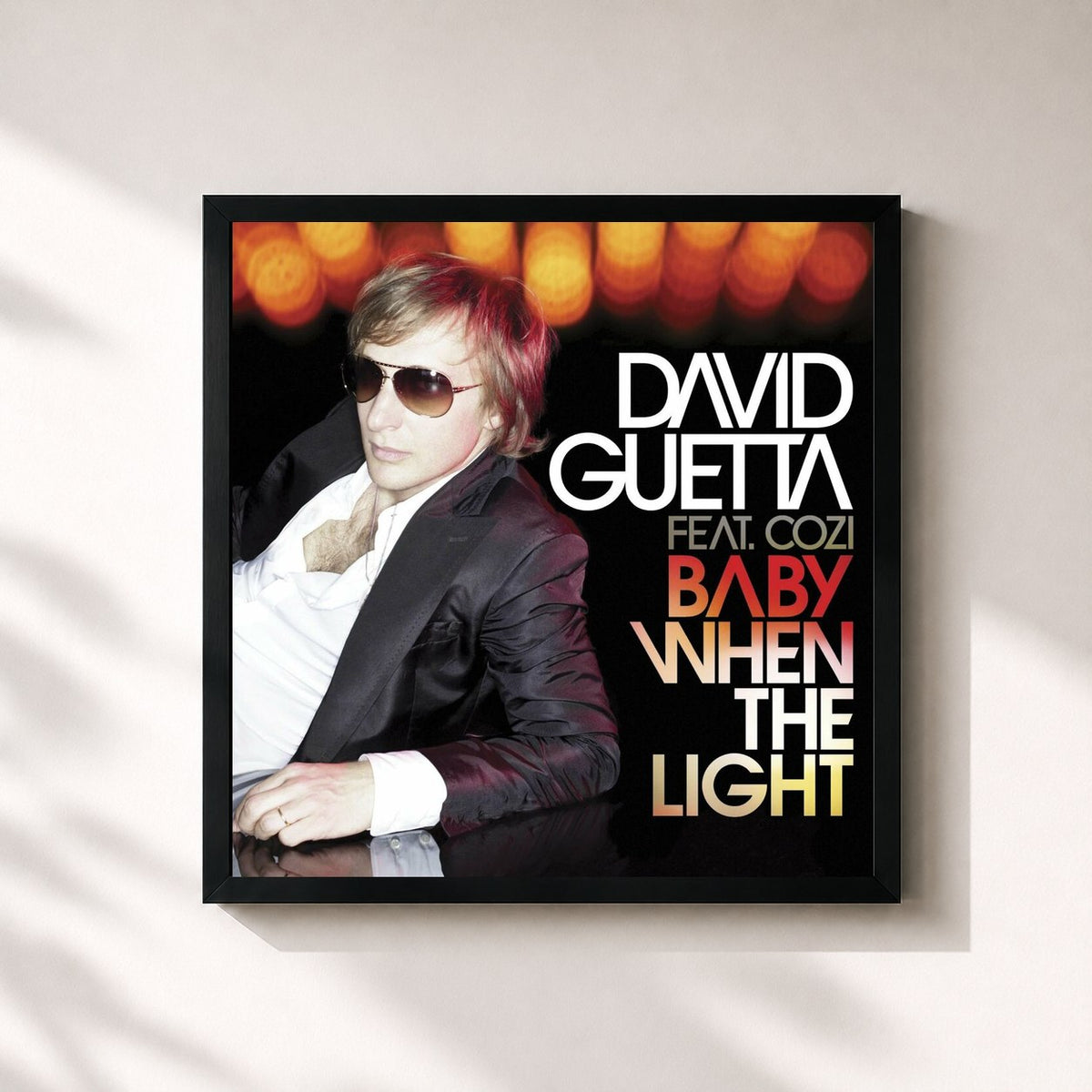 #noir Tableau carré de l'album Baby When The Light (feat. Cozi) de David Guetta, cadre noir 32x32 cm