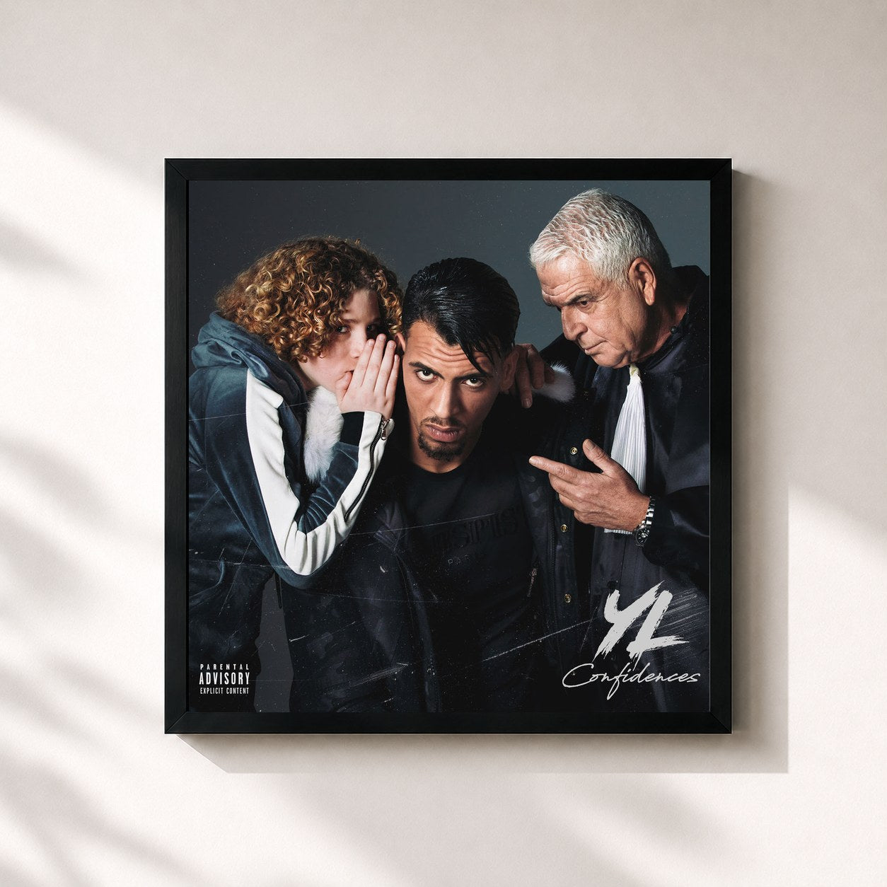 #noir Tableau carré de l'album Confidences de YL, cadre noir 32x32 cm