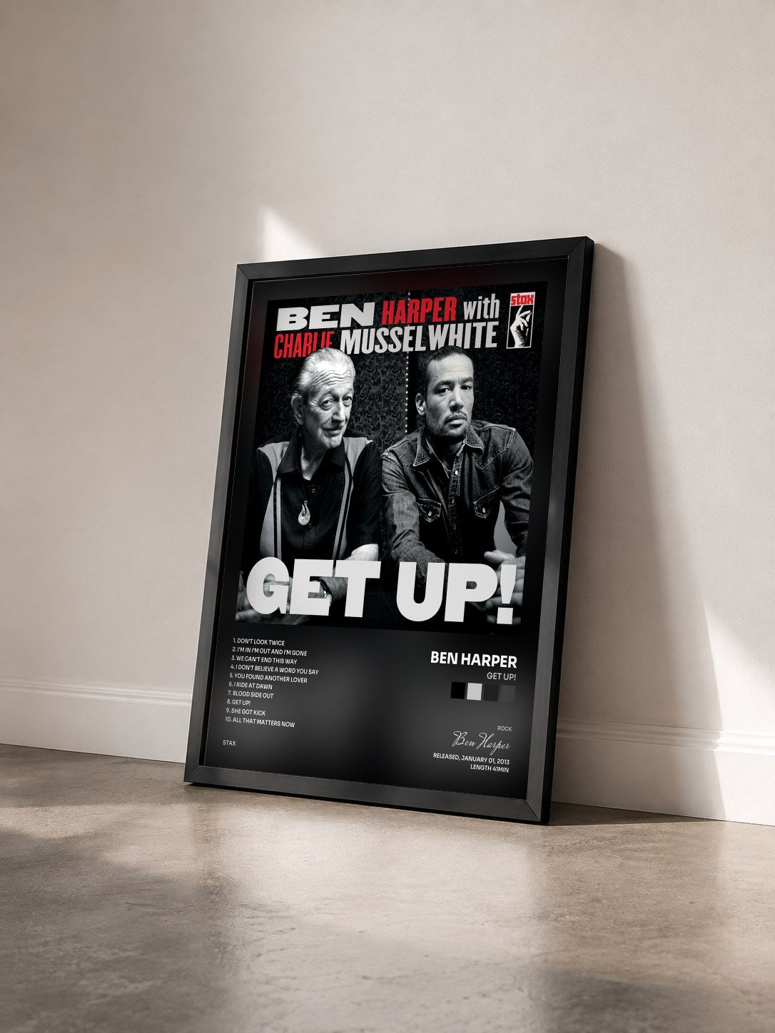 #noir Get Up! de Ben Harper en lámina enmarcada vista de tres cuartos, marco negro