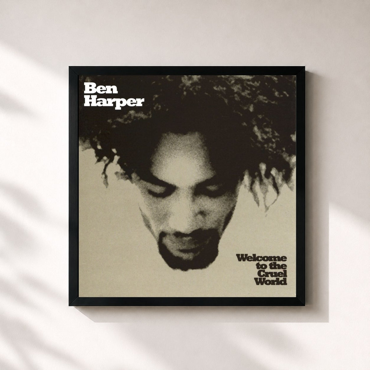 #noir Welcome To The Cruel World de Ben Harper en lámina cuadrada enmarcada, marco negro de 32x32 cm