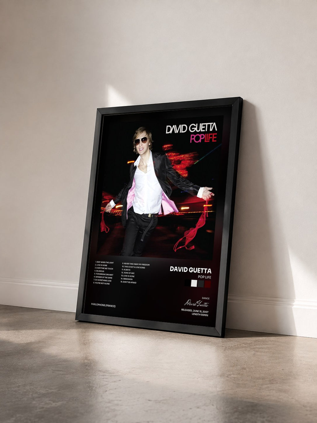 #noir Tableau de l'album Pop Life de David Guetta vu de trois quarts, cadre noir