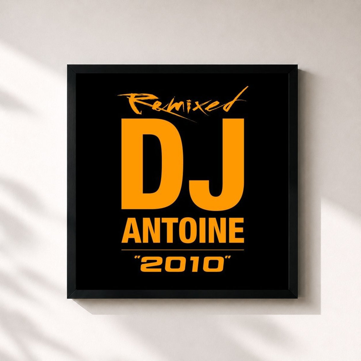 #noir Tableau carré de l'album 2010 - Remixed de DJ Antoine, cadre noir 32x32 cm