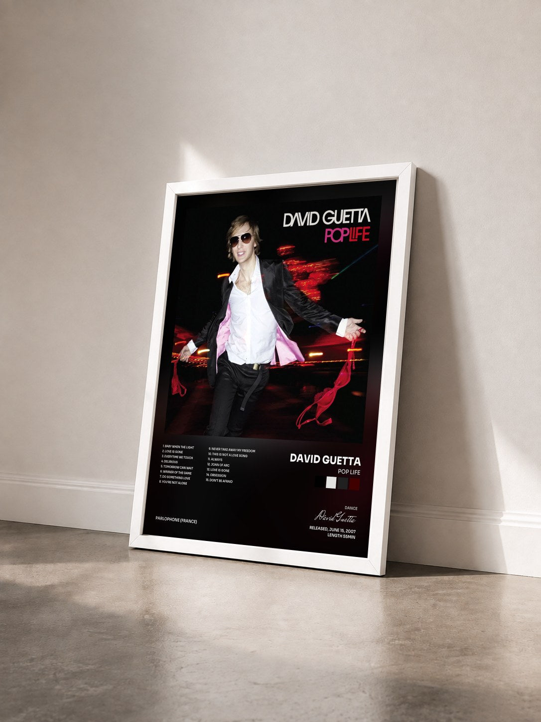 #blanc Tableau de l'album Pop Life de David Guetta vu de trois quarts, cadre blanc