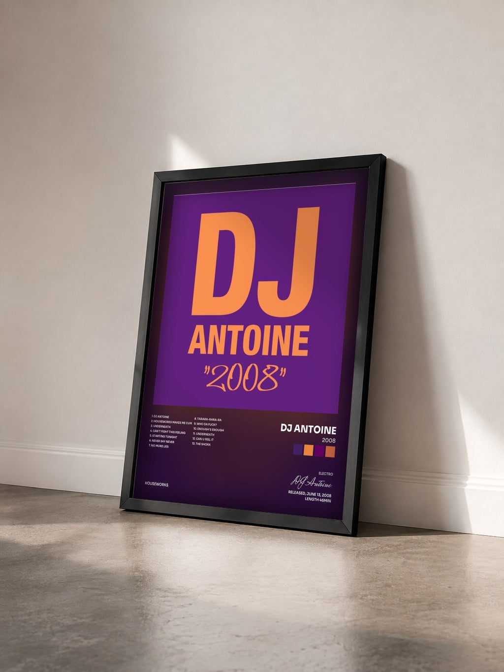 #noir Tableau de l'album 2008 de DJ Antoine vu de trois quarts, cadre noir