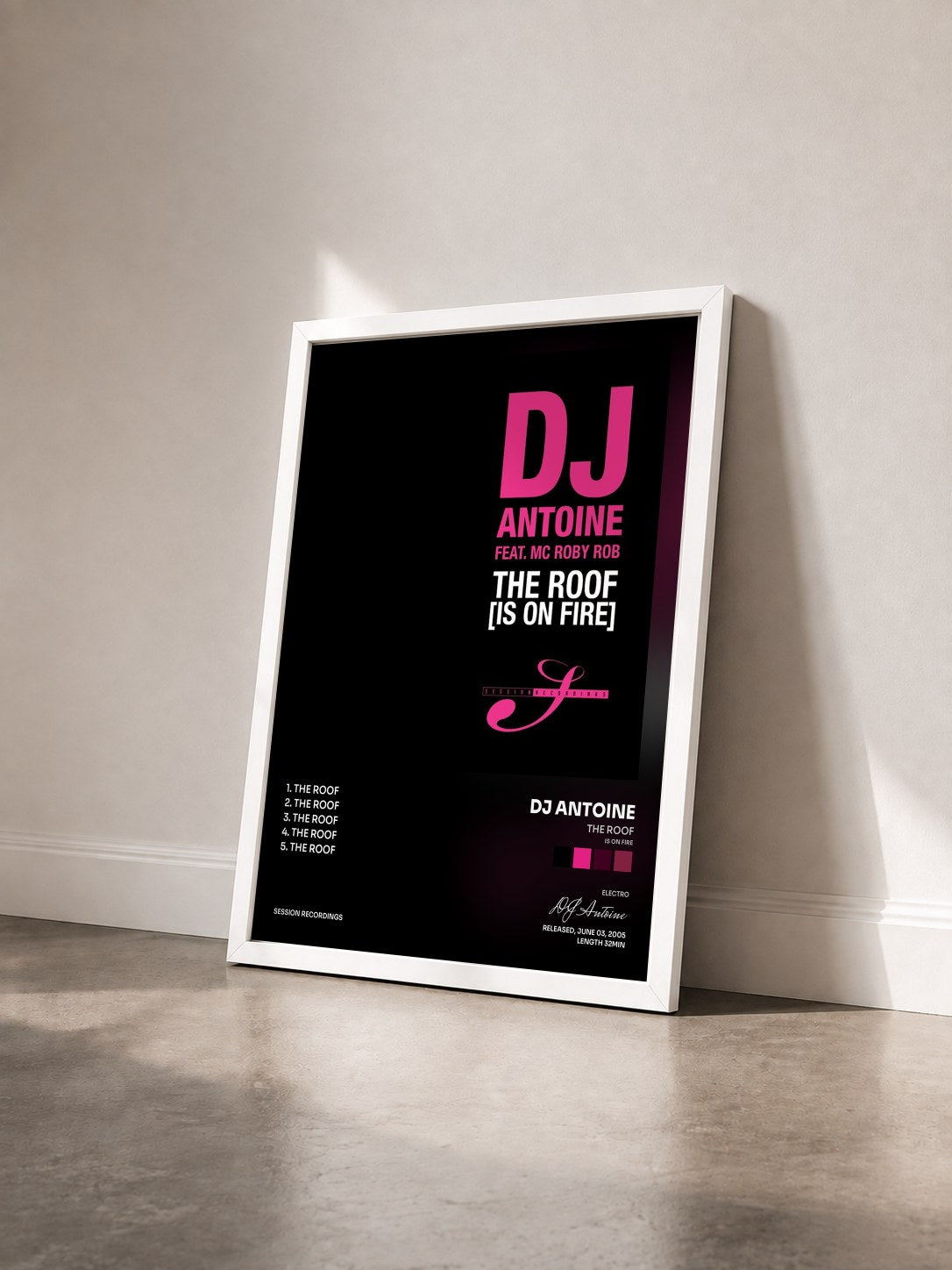 #blanc Tableau de l'album The Roof (Is on Fire) de DJ Antoine vu de trois quarts, cadre blanc