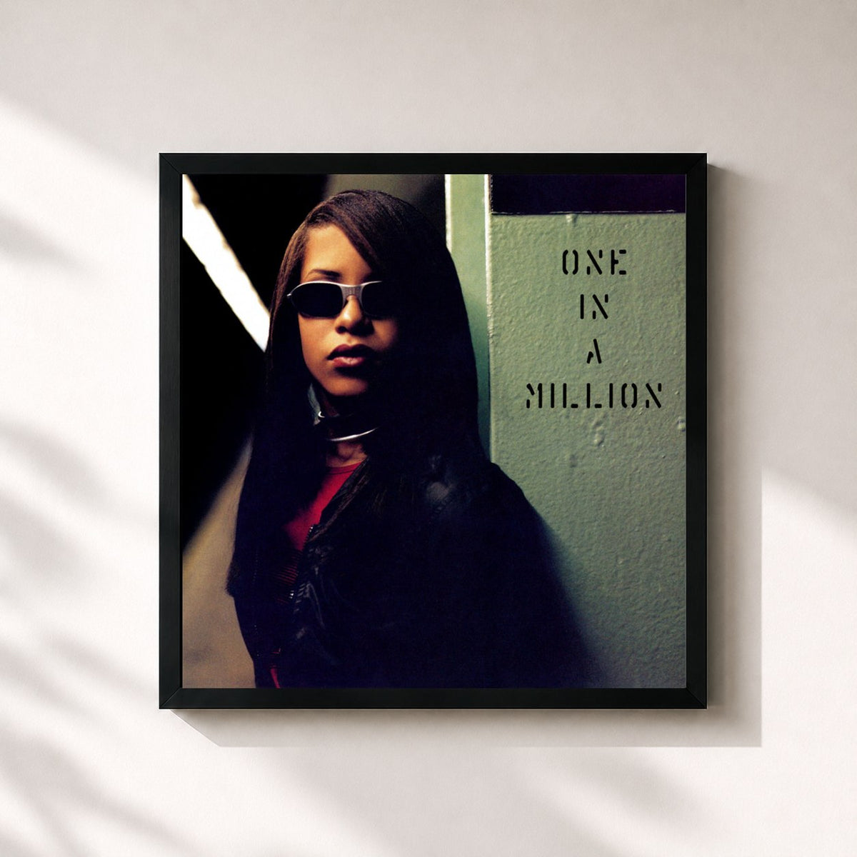 #noir One In A Million de Aaliyah en lámina cuadrada enmarcada, marco negro de 32x32 cm
