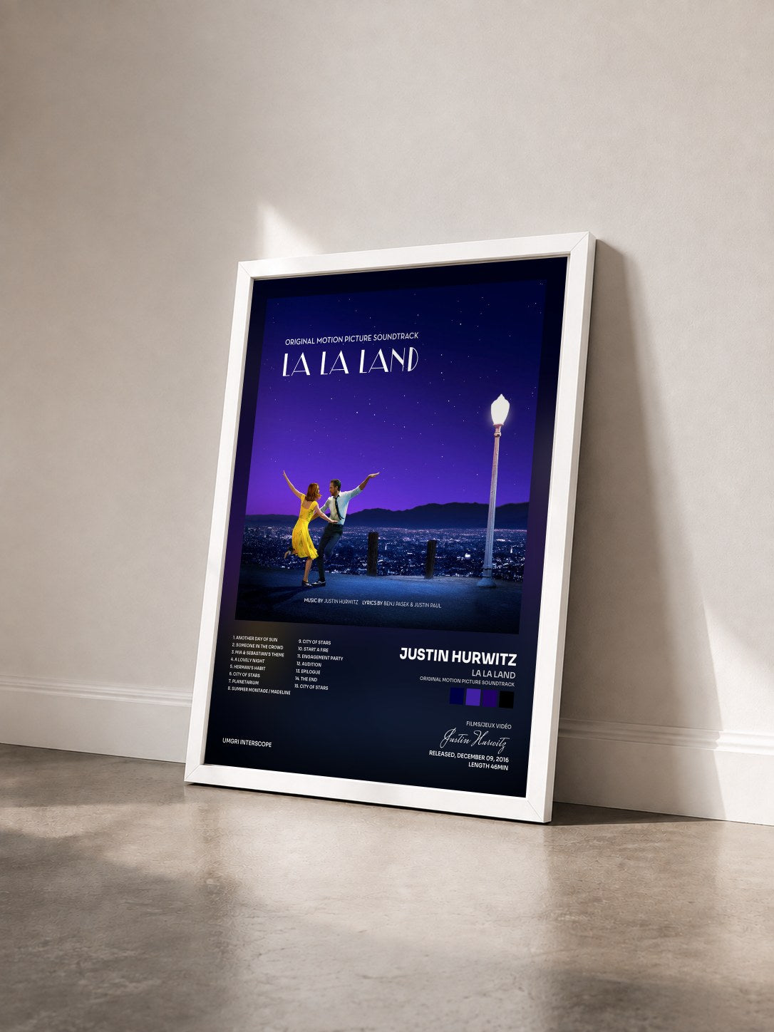 #blanc La La Land (Original Motion Picture Soundtrack) di Justin Hurwitz in stampa incorniciata vista di tre quarti, cornice bianca