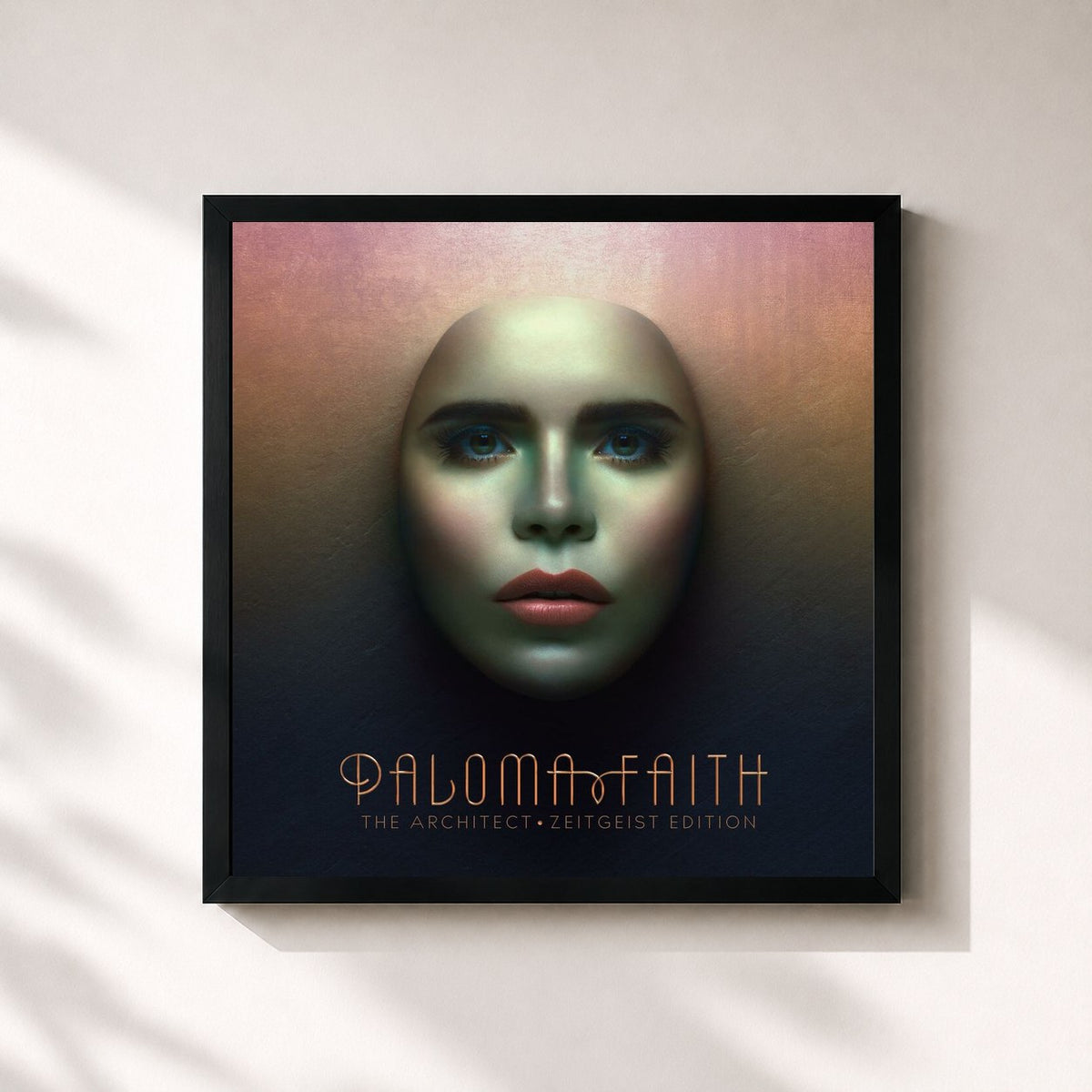 #noir Tableau carré de l'album The Architect (Zeitgeist Edition) de Paloma Faith, cadre noir 32x32 cm
