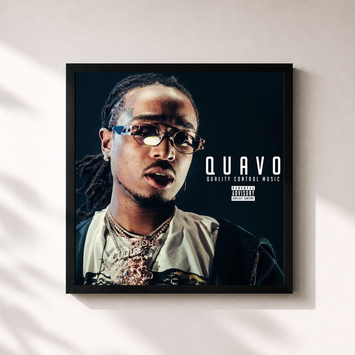 #noir Quality Control Music von Quavo als quadratischer Kunstdruck, schwarzer Rahmen 32x32 cm