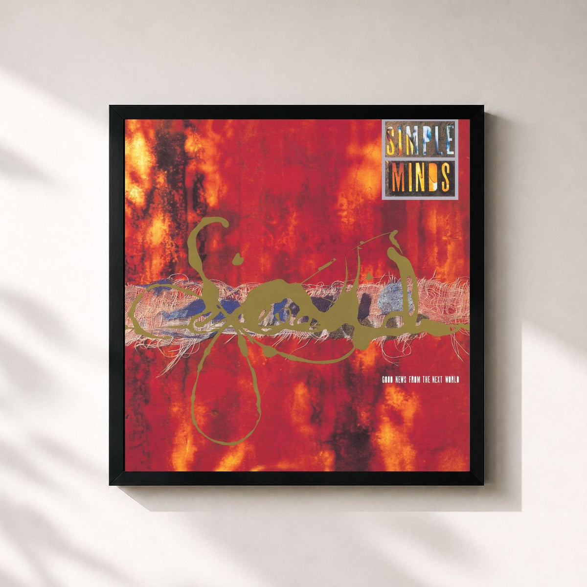 #noir Good News From The Next World de Simple Minds en lámina cuadrada enmarcada, marco negro de 32x32 cm