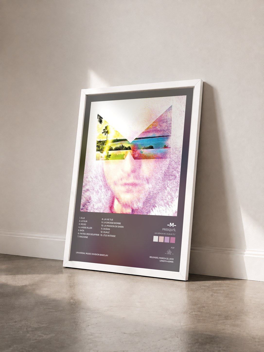 #blanc Tableau de l'album Presqu'îl (Les Démos De L’Album "îl") de -M- vu de trois quarts, cadre blanc