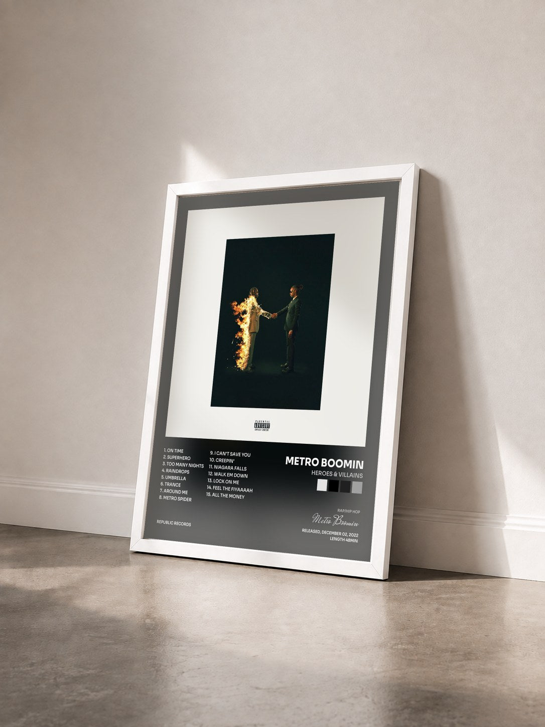 #blanc Tableau de l'album HEROES & VILLAINS de Metro Boomin vu de trois quarts, cadre blanc