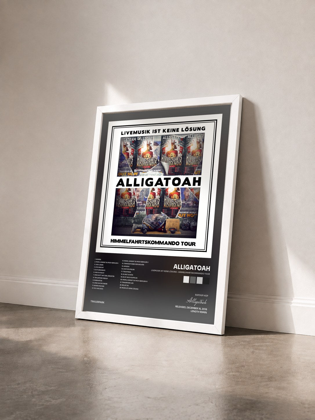 #blanc Tableau de l'album Livemusik ist keine Lösung - Himmelfahrtskommando Tour de Alligatoah vu de trois quarts, cadre blanc