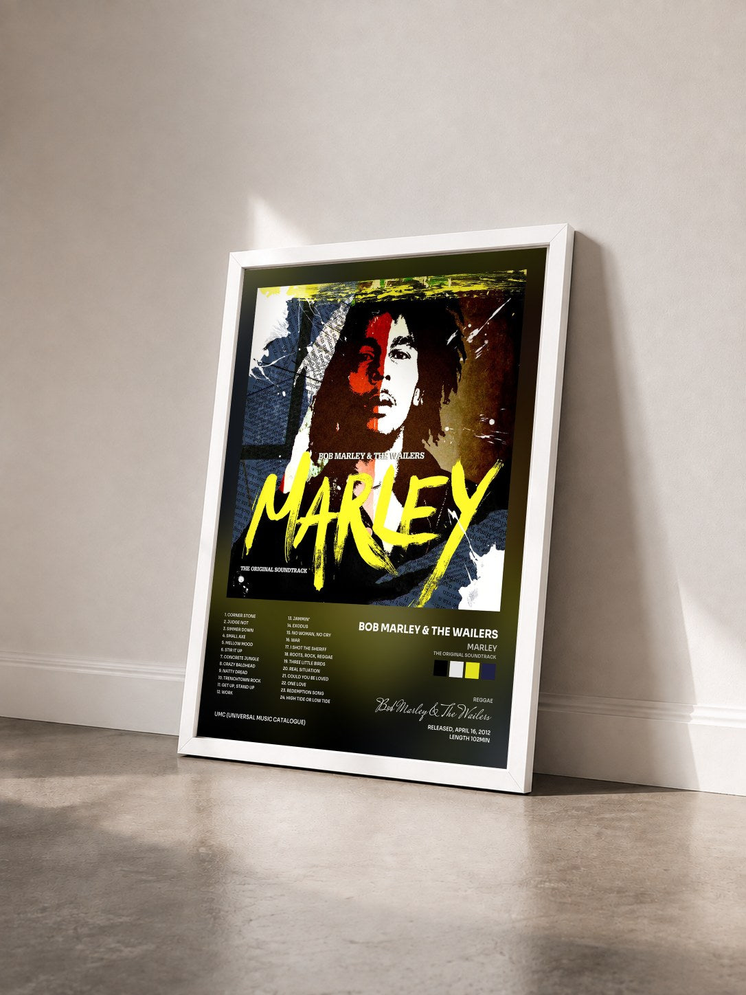 #blanc Tableau de l'album Marley (The Original Soundtrack) de Bob Marley & The Wailers vu de trois quarts, cadre blanc