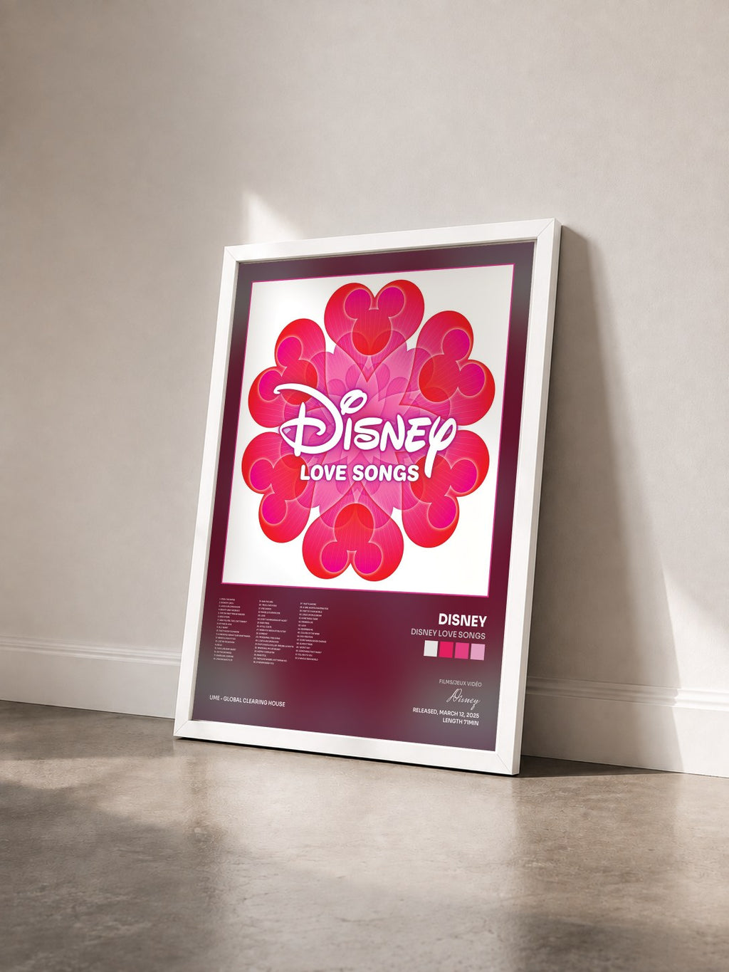 #blanc Tableau de l'album Disney Love Songs de Disney vu de trois quarts, cadre blanc