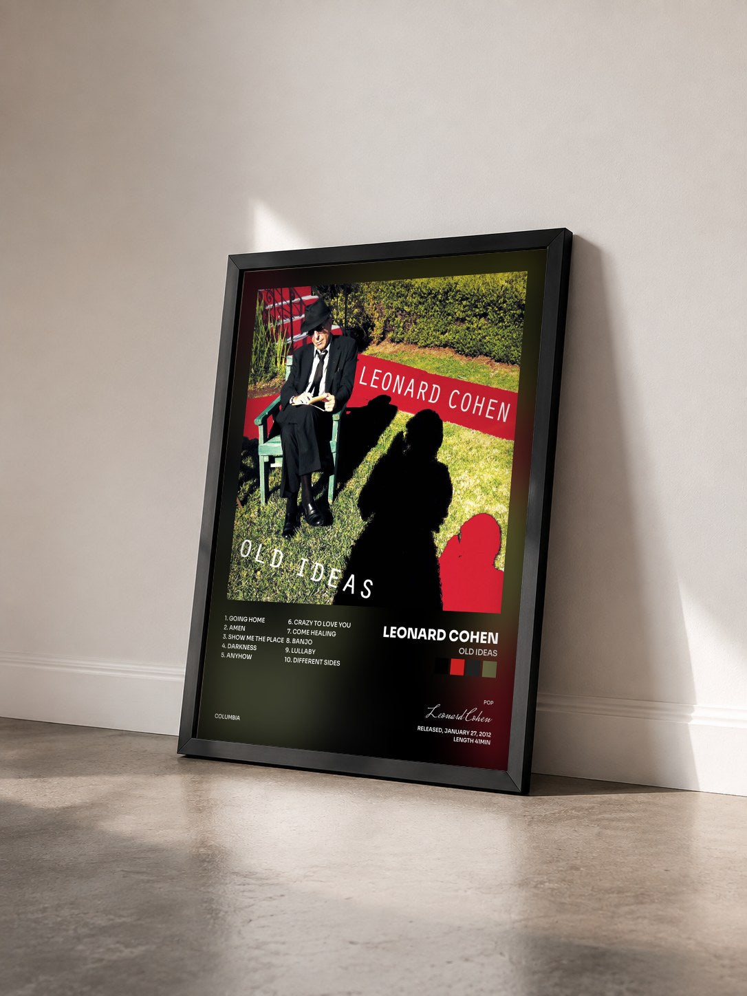 #noir Tableau de l'album Old Ideas de Leonard Cohen vu de trois quarts, cadre noir