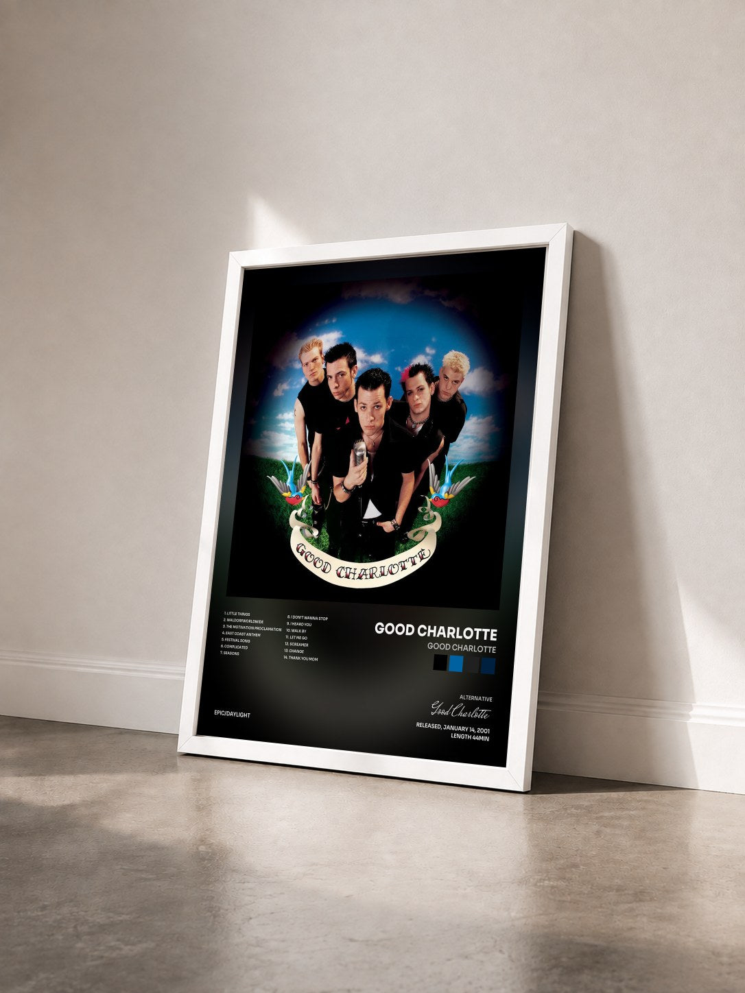#blanc Good Charlotte de Good Charlotte en lámina enmarcada vista de tres cuartos, marco blanco