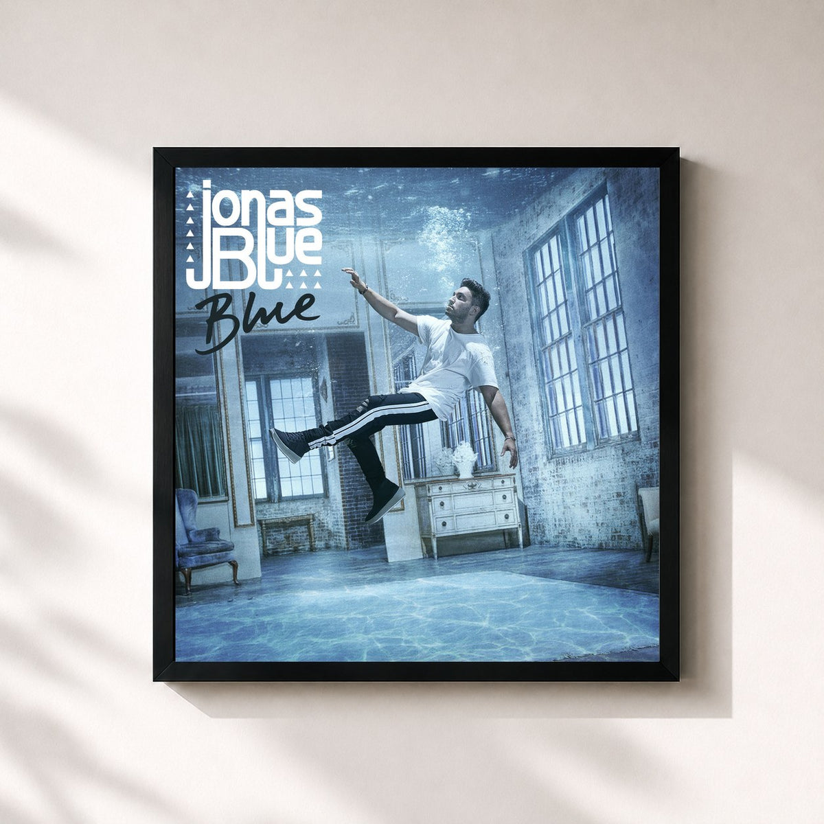 #noir Tableau carré de l'album Blue de Jonas Blue, cadre noir 32x32 cm
