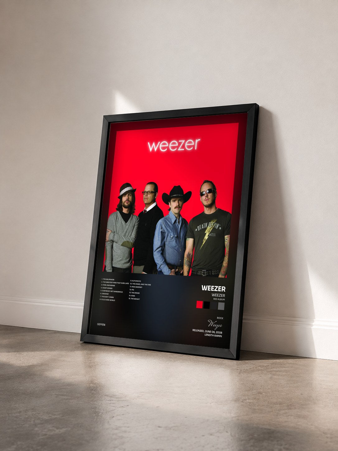#noir Tableau de l'album Weezer (Red Album) de Weezer vu de trois quarts, cadre noir