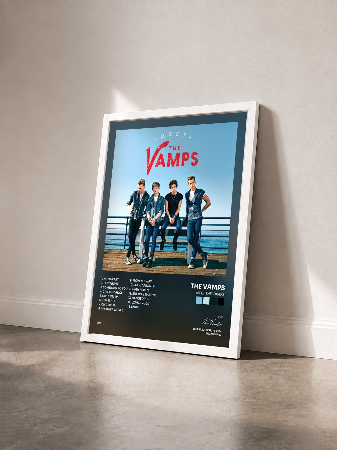 #blanc Meet The Vamps de The Vamps en lámina enmarcada vista de tres cuartos, marco blanco