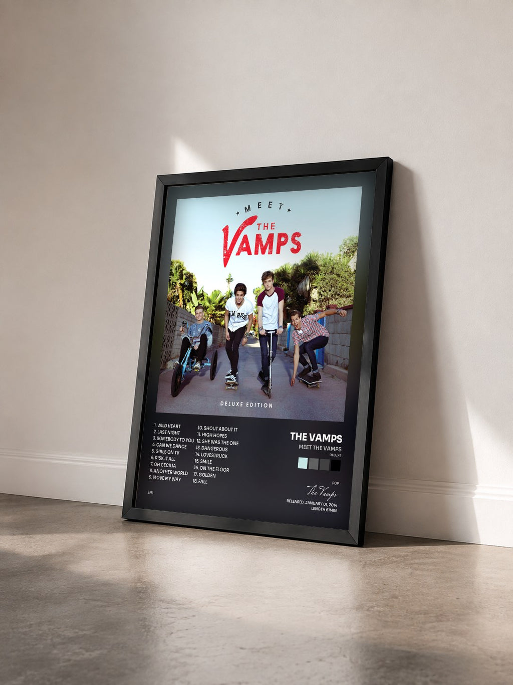 #noir Meet The Vamps (Deluxe) di The Vamps in stampa incorniciata vista di tre quarti, cornice nera