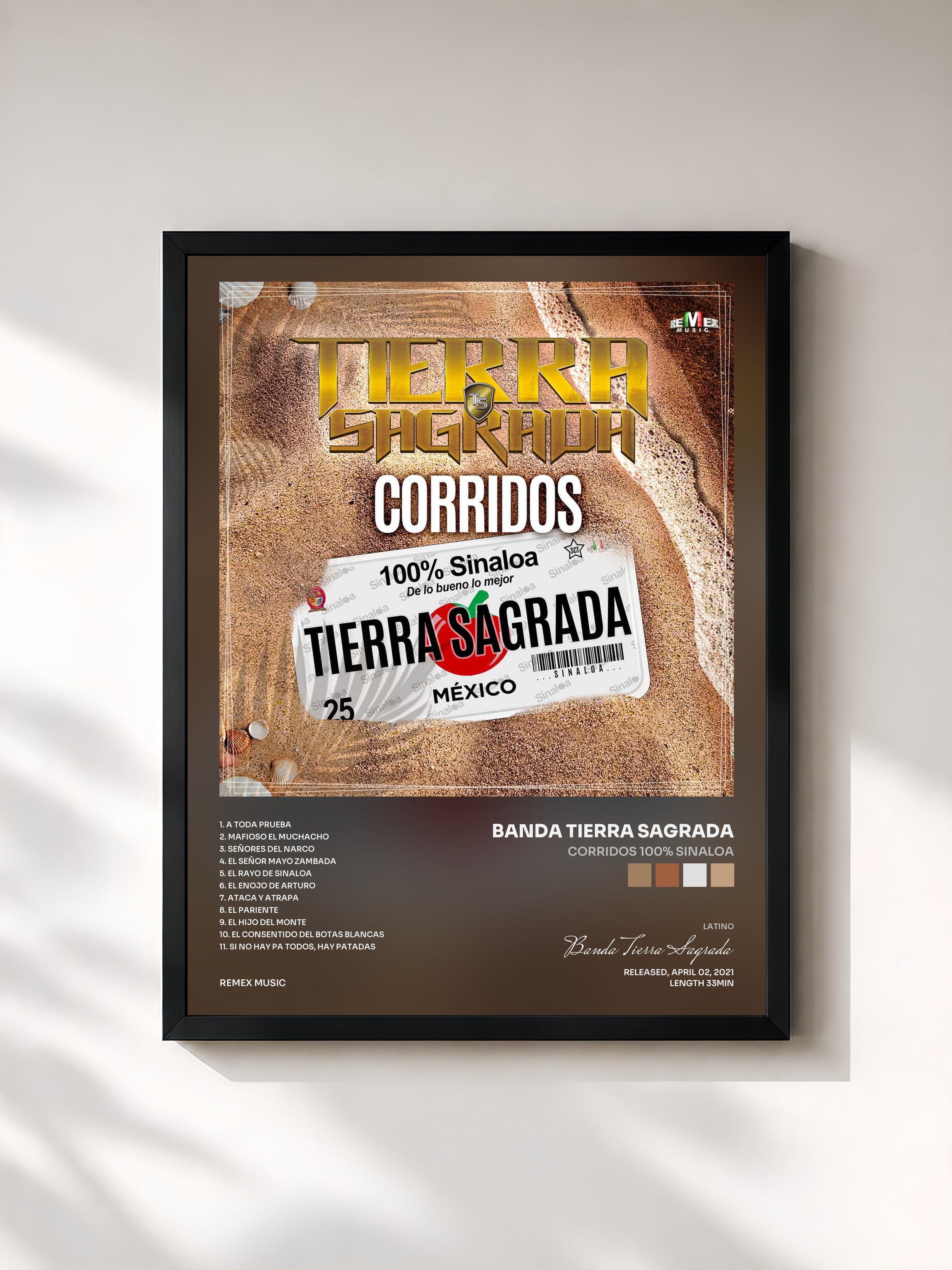 #noir Tableau de l'album Corridos 100% Sinaloa de Banda Tierra Sagrada, cadre noir, imprimé et encadré en France