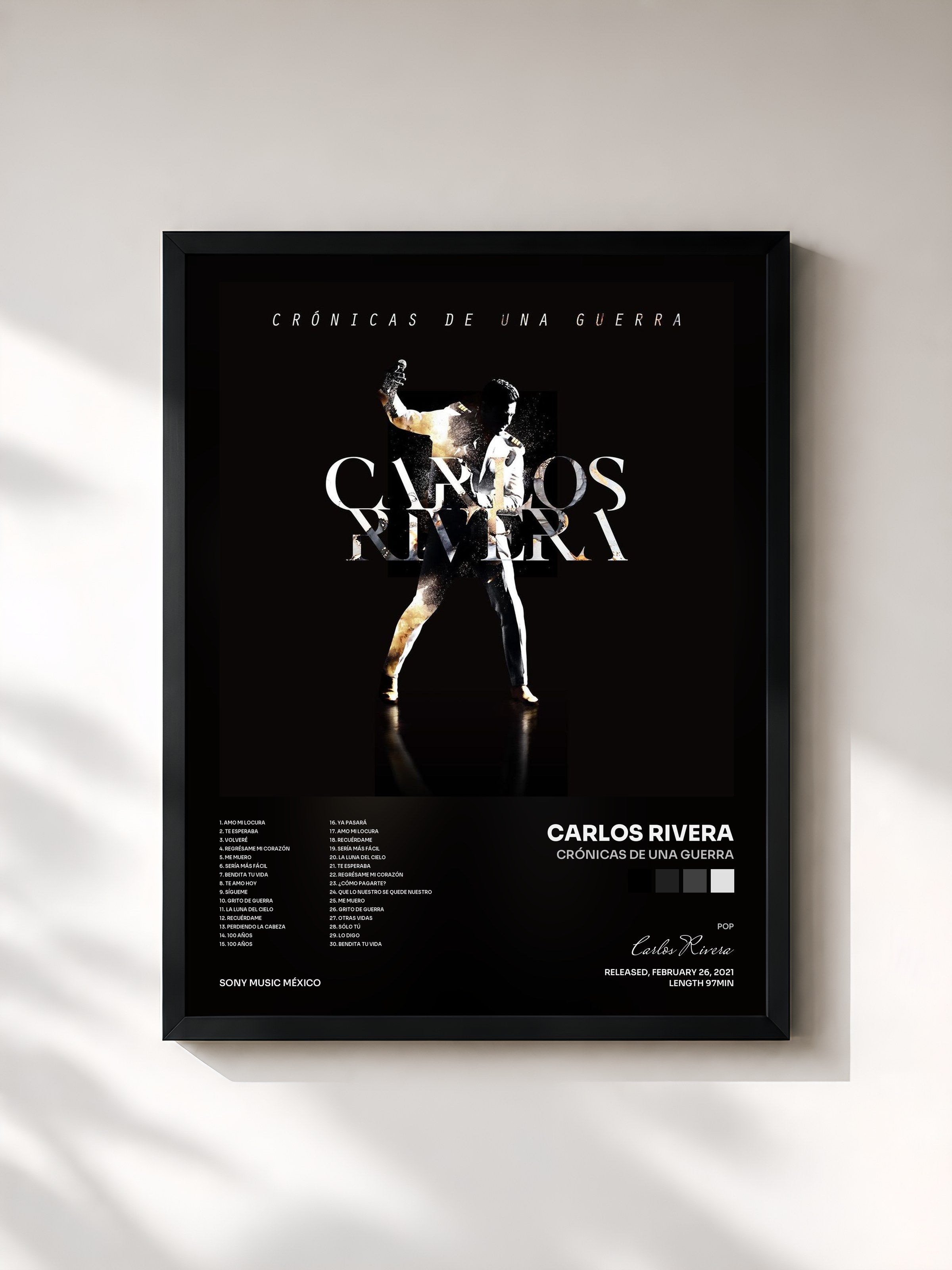 #noir Tableau de l'album Crónicas de una Guerra de Carlos Rivera, cadre noir, imprimé et encadré en France