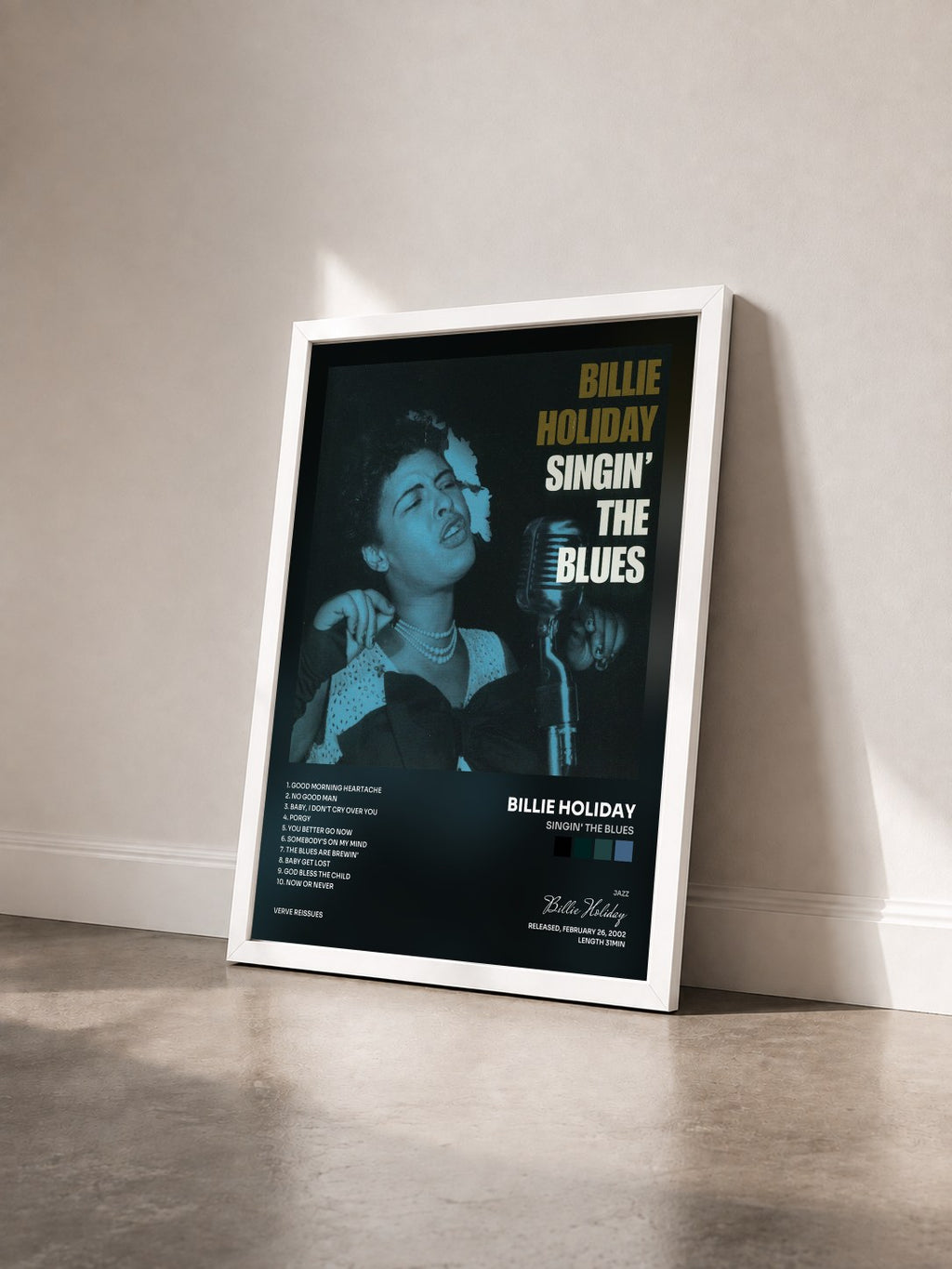 #blanc Singin' The Blues de Billie Holiday en lámina enmarcada vista de tres cuartos, marco blanco