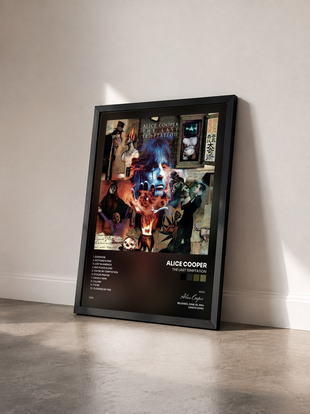 #noir The Last Temptation di Alice Cooper in stampa incorniciata vista di tre quarti, cornice nera