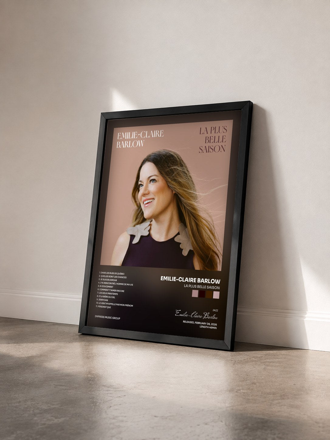 #noir Tableau de l'album La plus belle saison de Emilie-Claire Barlow vu de trois quarts, cadre noir