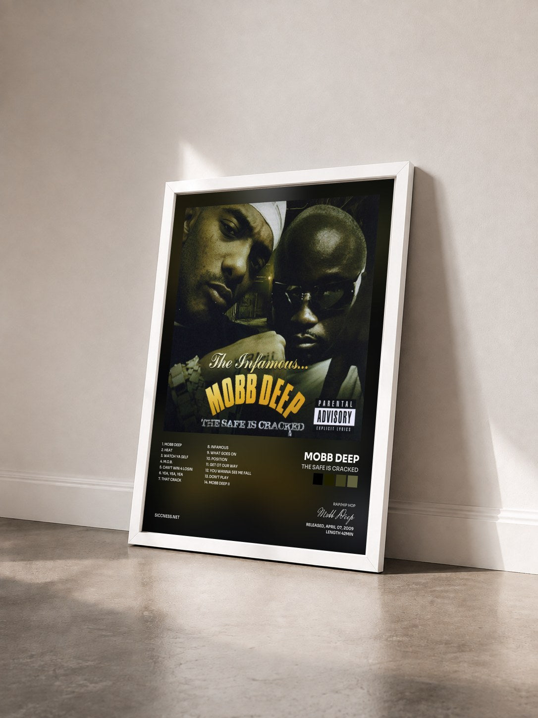 #blanc Tableau de l'album The Safe Is Cracked de Mobb Deep vu de trois quarts, cadre blanc