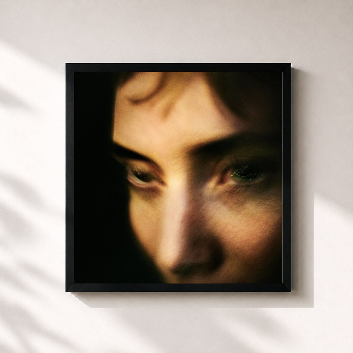#noir Tableau carré de l'album EYEYE de Lykke Li, cadre noir 32x32 cm