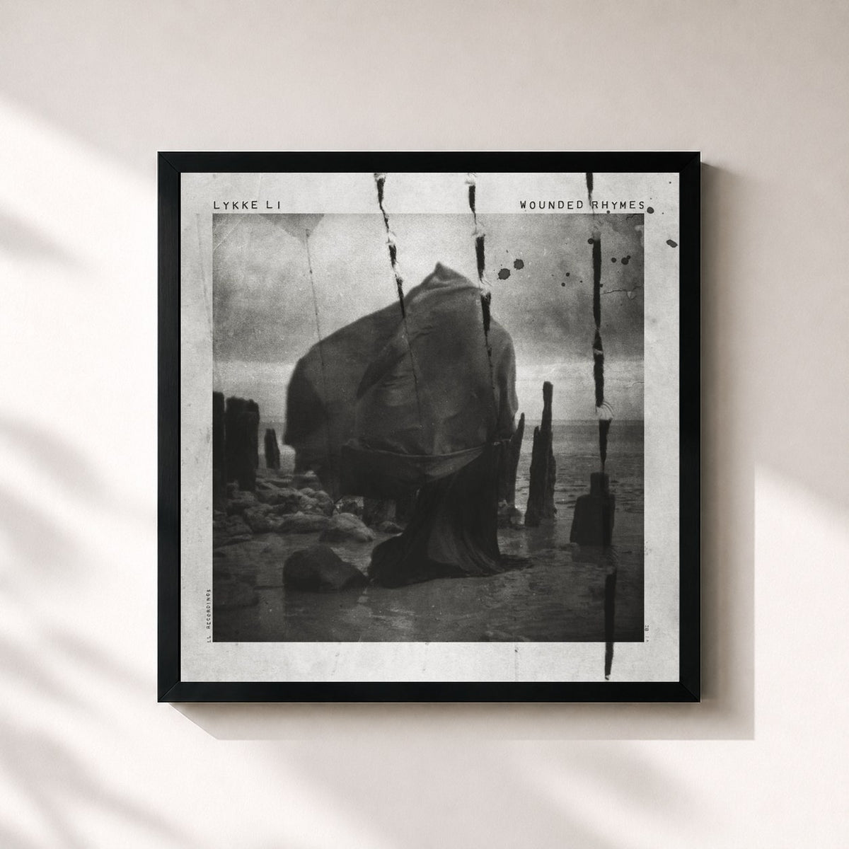 #noir Tableau carré de l'album Wounded Rhymes de Lykke Li, cadre noir 32x32 cm