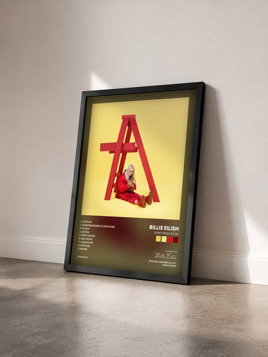#noir dont smile at me di Billie Eilish in stampa incorniciata vista di tre quarti, cornice nera